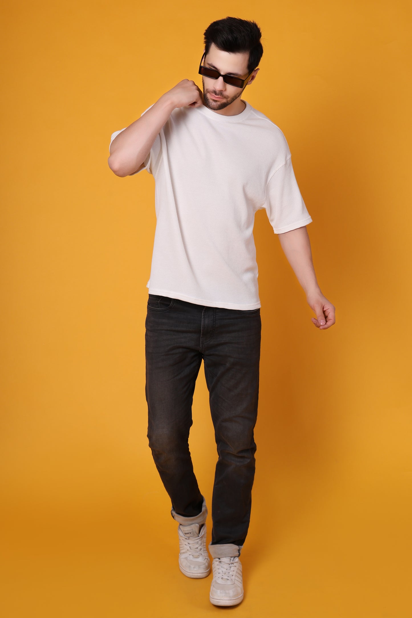 Men’s Off-White Waffle Knit T-Shirt – Premium Cotton Blend, Relaxed Fit Statement Tee